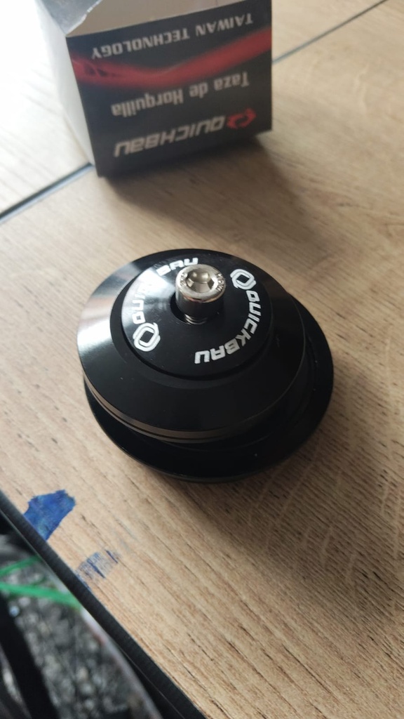 ADAPTADOR DE TAZA DE 1/8 CÓNICA