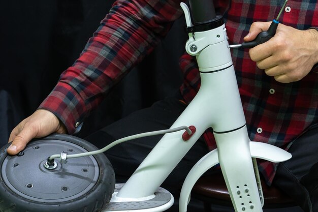 Reensamblaje mecánico de scooter