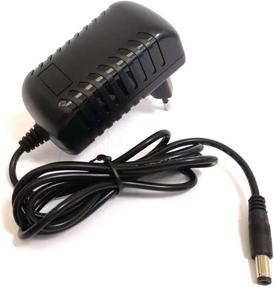 CARGADOR 8.4V 2A
